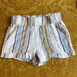 Women’s Linen shirts size Small